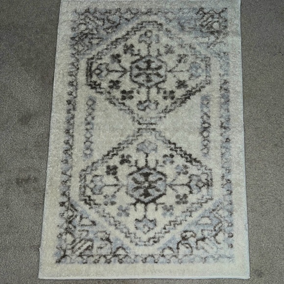 Home Decor Rug - Picture 1 of 1